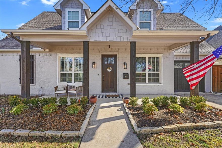 Welcome to 840 Edgefield Rd, where comfort, layout, and location come together in one of Fort Worth’s most convenient pockets. This home delivers the kind of functional floor plan buyers actually want, with open-concept living, natural light throughout, and defined spaces that still feel connected. The main living area flows seamlessly into the kitchen, creating a true gathering space ideal for everyday living and entertaining. Generous bedrooms provide flexibility for family, guests, or work-from-home needs, while the primary suite offers privacy and a comfortable retreat. Step outside to a spacious backyard with room to expand, entertain, or simply enjoy quiet evenings. Whether you envision a patio upgrade, garden space, or play area, the lot gives you options. Located just minutes from major highways, shopping, dining, and daily conveniences, this property offers both accessibility and neighborhood charm. The natural boundaries of the Trinity River gives Crestwood a private and secluded presence. Minutes away from W7th and Cultural and Arts District. Walking distance from the Crestwood Park, Westside Little League and the Trinity Trails that connect Downtown Fort Worth to the nearby developing River District.

If you’re looking for a solid home with upside, functionality, and long-term value in Fort Worth, this one deserves your attention.