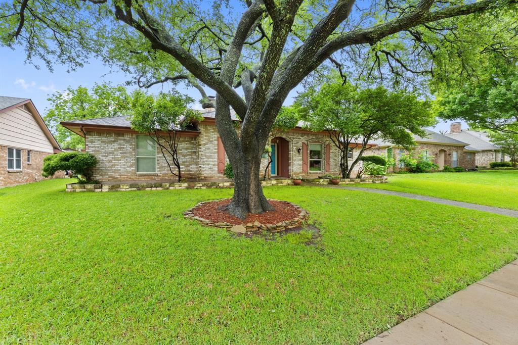 3102 Laurel Lane
