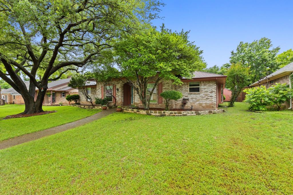 3102 Laurel Lane