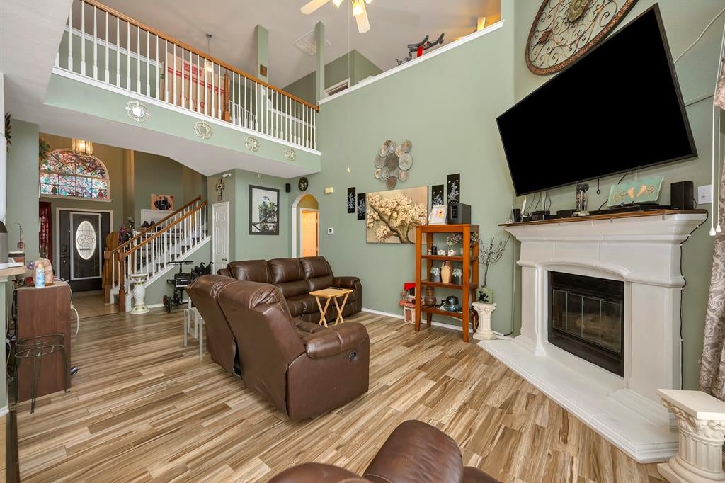 Photo of 6369 Redeagle Creek Drive, Fort Worth, TX 76179 (MLS # 21390224)