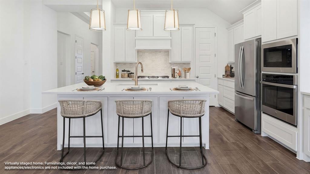 2708 Buckingham Lane