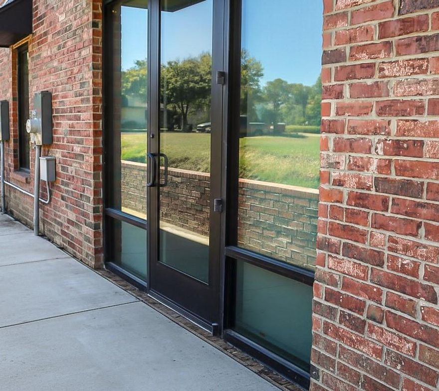 Modern commercial space with open layout, stylish finishes, and a private office within the suite. Ideal for retail, professional, or creative use. Includes private restroom and convenient on-site parking. Prime downtown location just minutes from I-45 with easy access to Dallas, Ennis, and Waxahachie. A great spot to grow your business in Ferris’s thriving corridor!