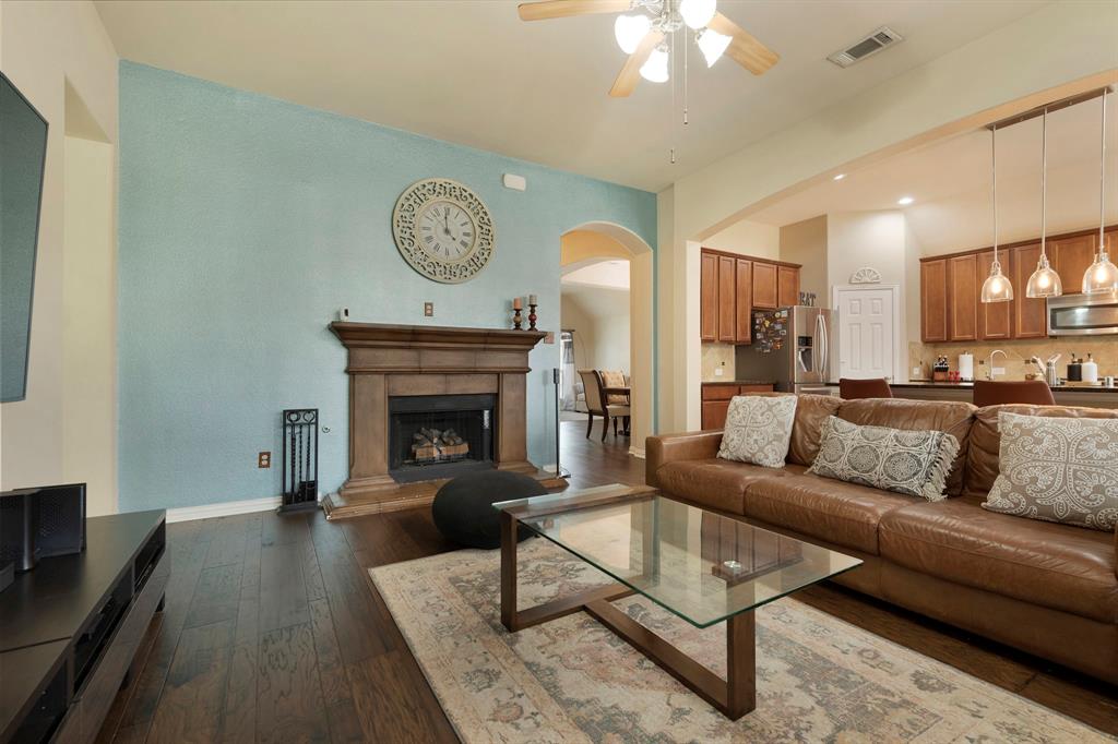 Inwood Hills Ph 1a - Residential Lease