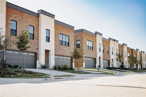 A home in Waxahachie