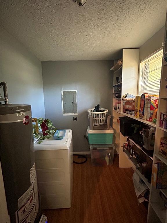 Lynbrook Sub - Residential