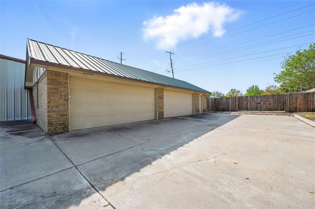 None - Commercial Lease