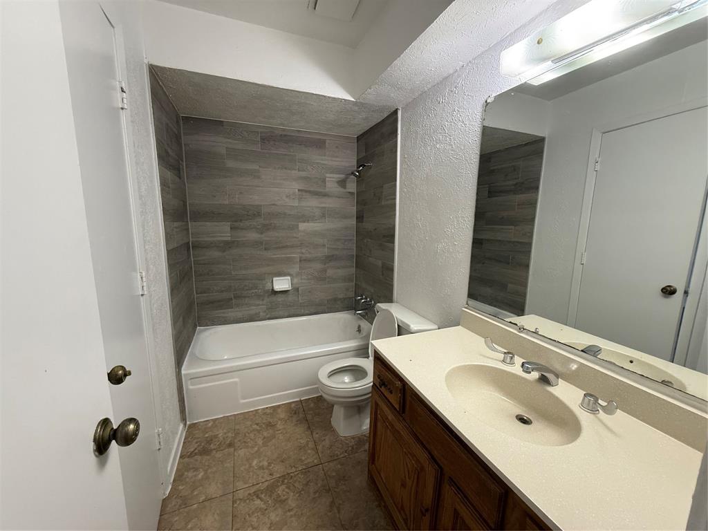 Carriagehouse Estates - Residential