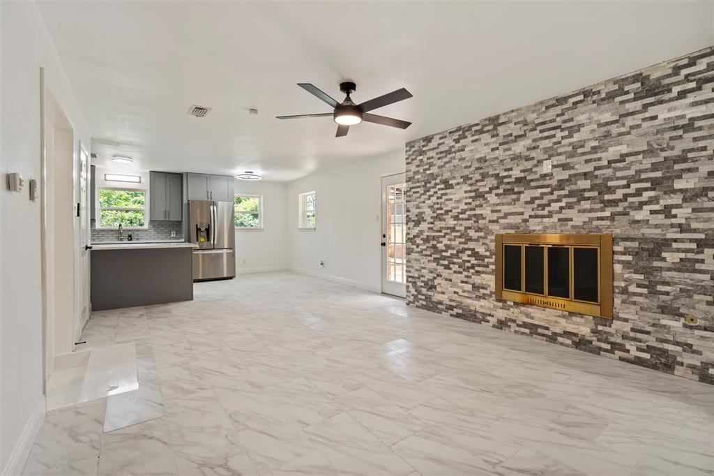 1228 Brookside Drive