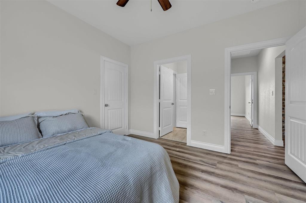 (CORUR4) CLS4 RURAL COLLINSVILLE - Residential