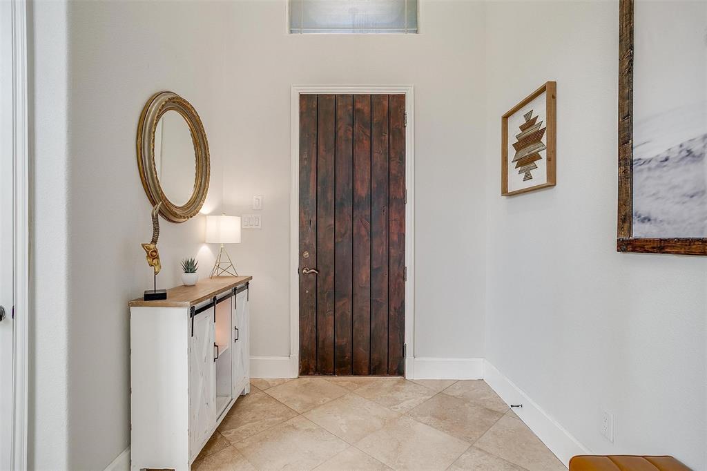 4833 Quail Crest Drive