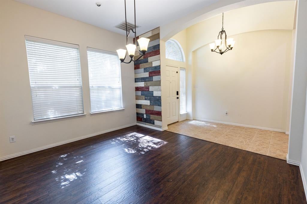 1548 Idlewild Drive
