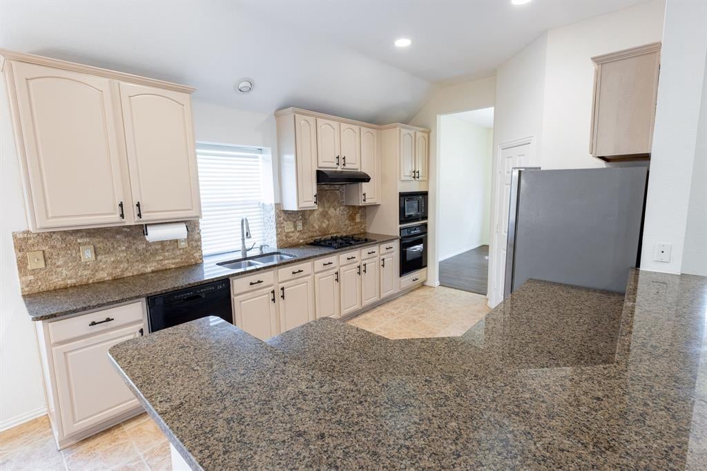 1548 Idlewild Drive