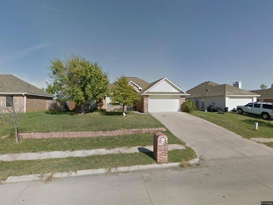 ONE STORY THREE BEDROOM TWO BATH TWO CAR GARAGE, NICE LOT, FRESH PAINT INSIDE, LAMINATE FLOORS,TILE IN THE KITCHEN AND BATHS.  UPGRADED CABINETS IN KITCHEN. No Carpet. will consider a lease