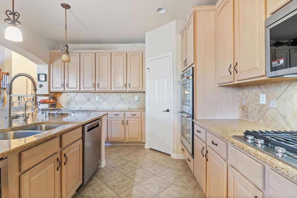 High Hawk At Martins Meadow Ph 03 - Residential