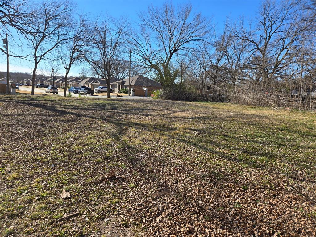 423 E Sherman - Land