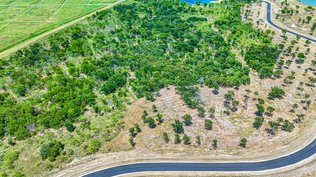 Waterfront Club - Land