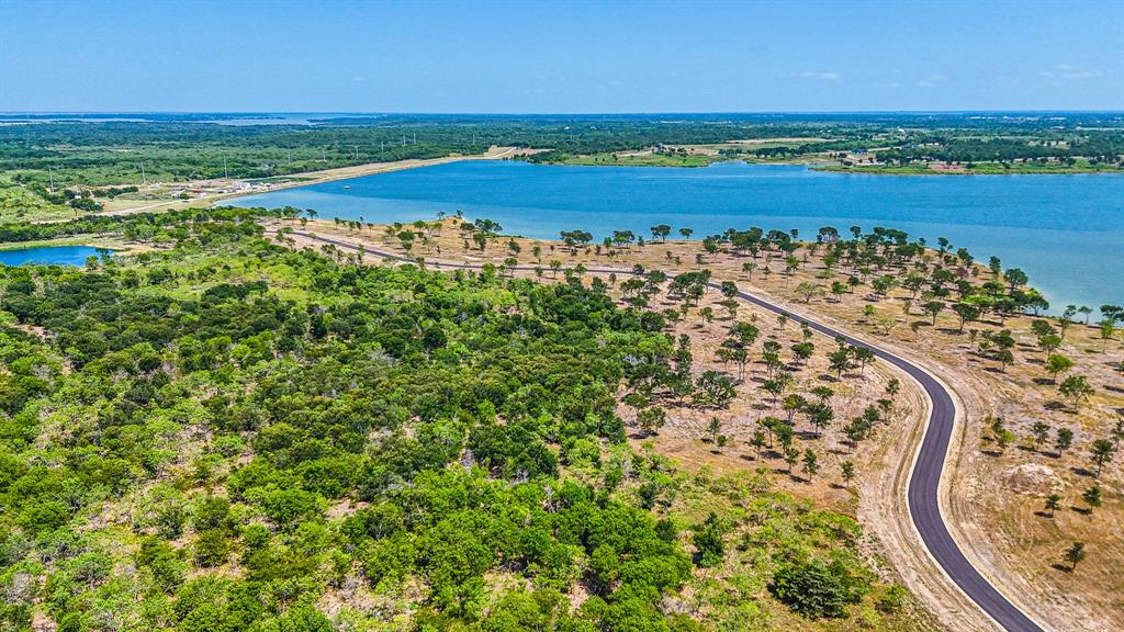 Waterfront Club - Land