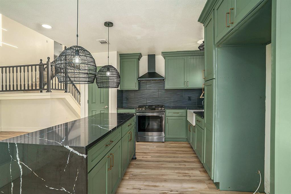 Sheffield Village Ph 3 Add - Residential Lease