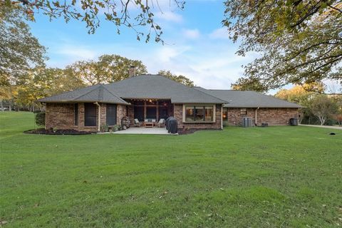 A home in Lakeside