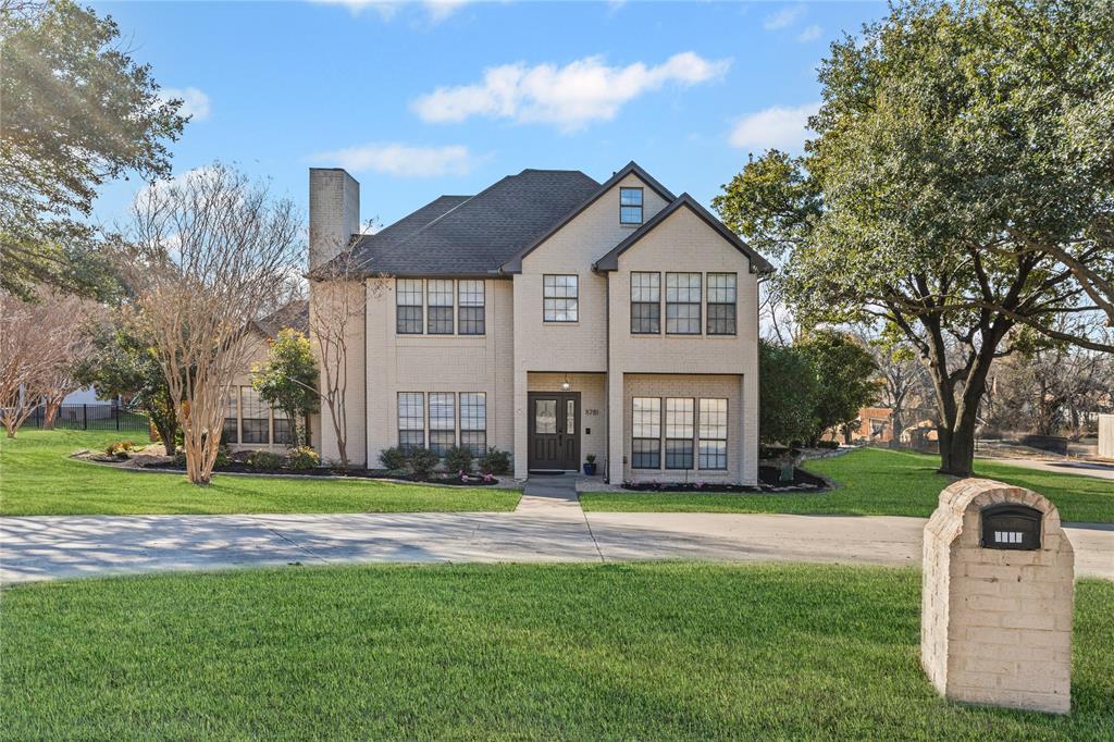 8781 Crestview Drive