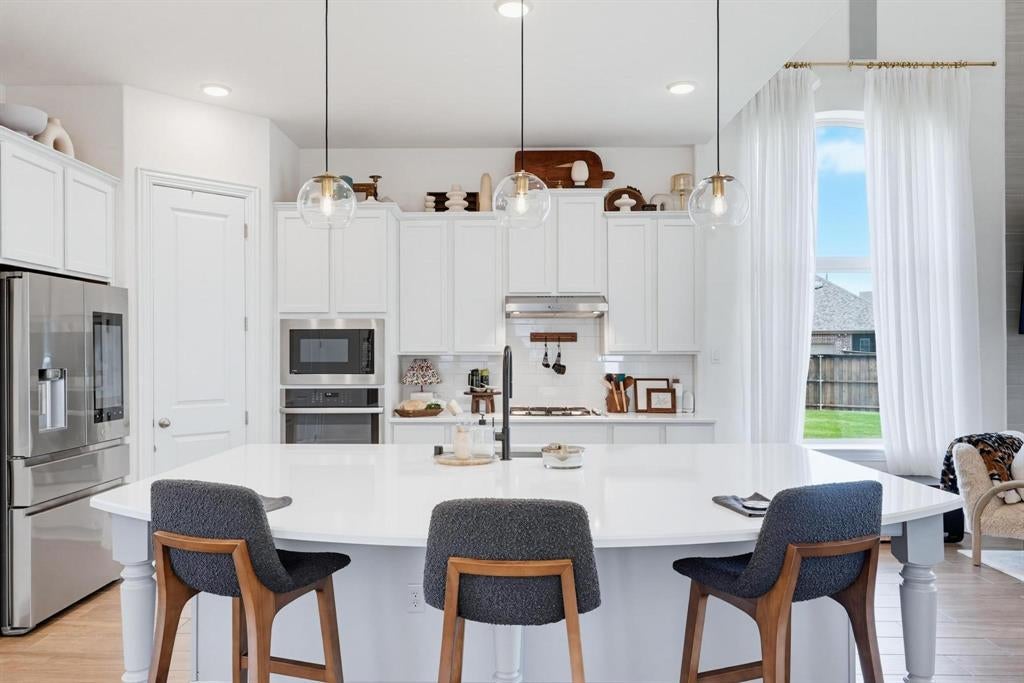 1205 Shady Fox Way