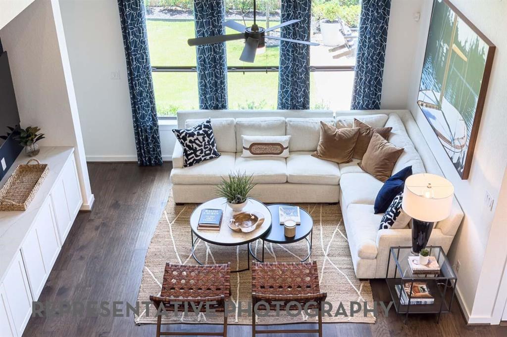 3606 River Creek Trail