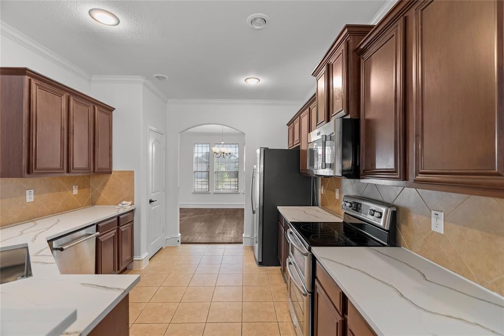 133 Meadow Crest Drive