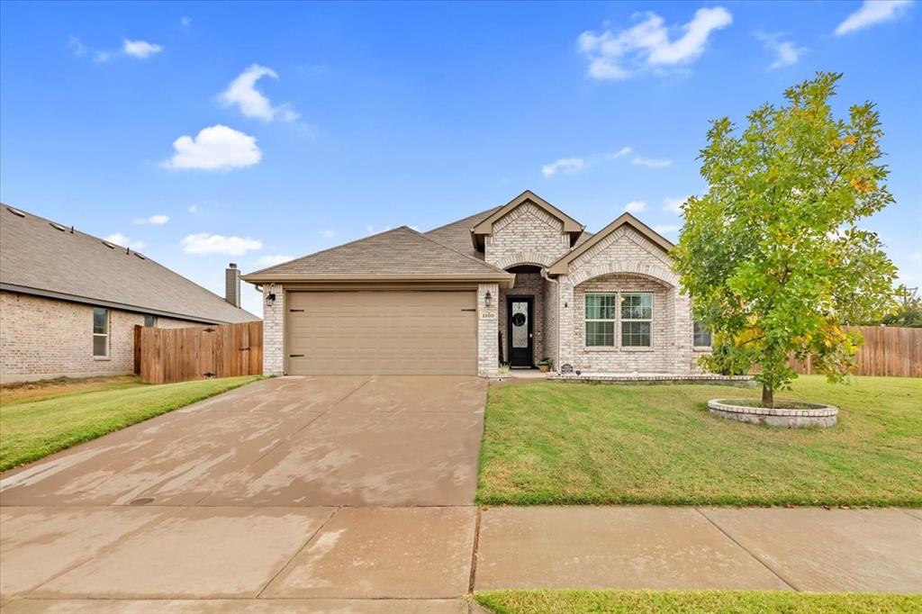 1200 Queens Brook Lane