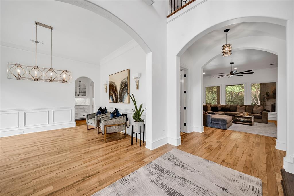 5664 Fairfax Drive