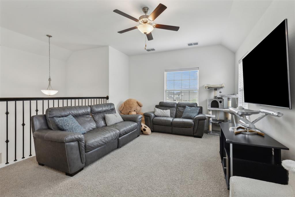 Haslet, Texas 76052, United States, 4 Bedrooms Bedrooms, ,3 BathroomsBathrooms,Residential,Pending,50604