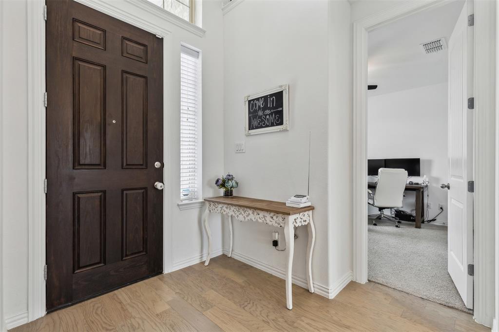 Haslet, Texas 76052, United States, 4 Bedrooms Bedrooms, ,3 BathroomsBathrooms,Residential,Pending,50604