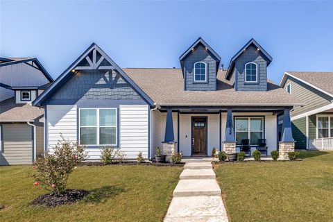 10832 Eva Mae Boulevard Grand Prairie TX 76065