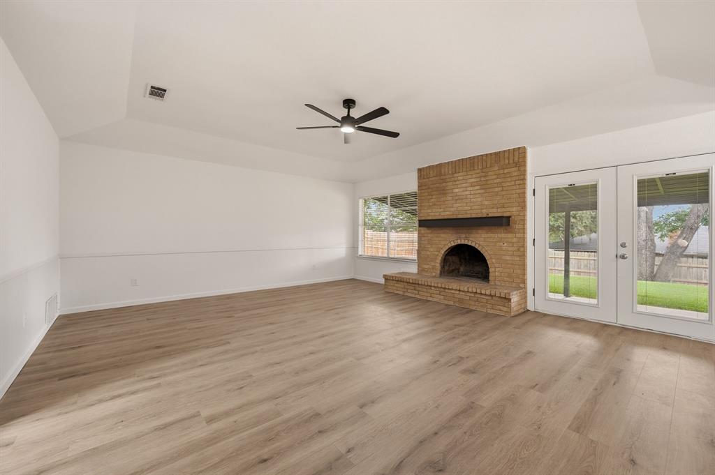 6748 Greenacres Drive
