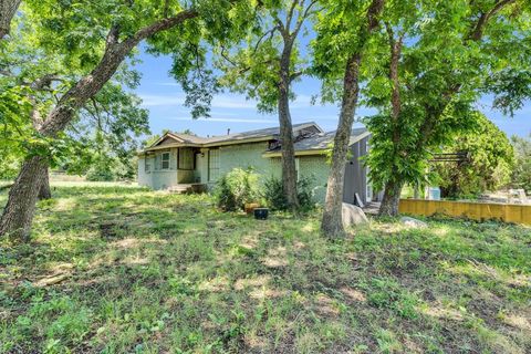 5201 Ranchero Lane Dallas TX 75236