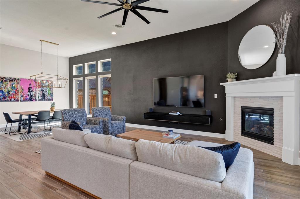 Ventana - Residential