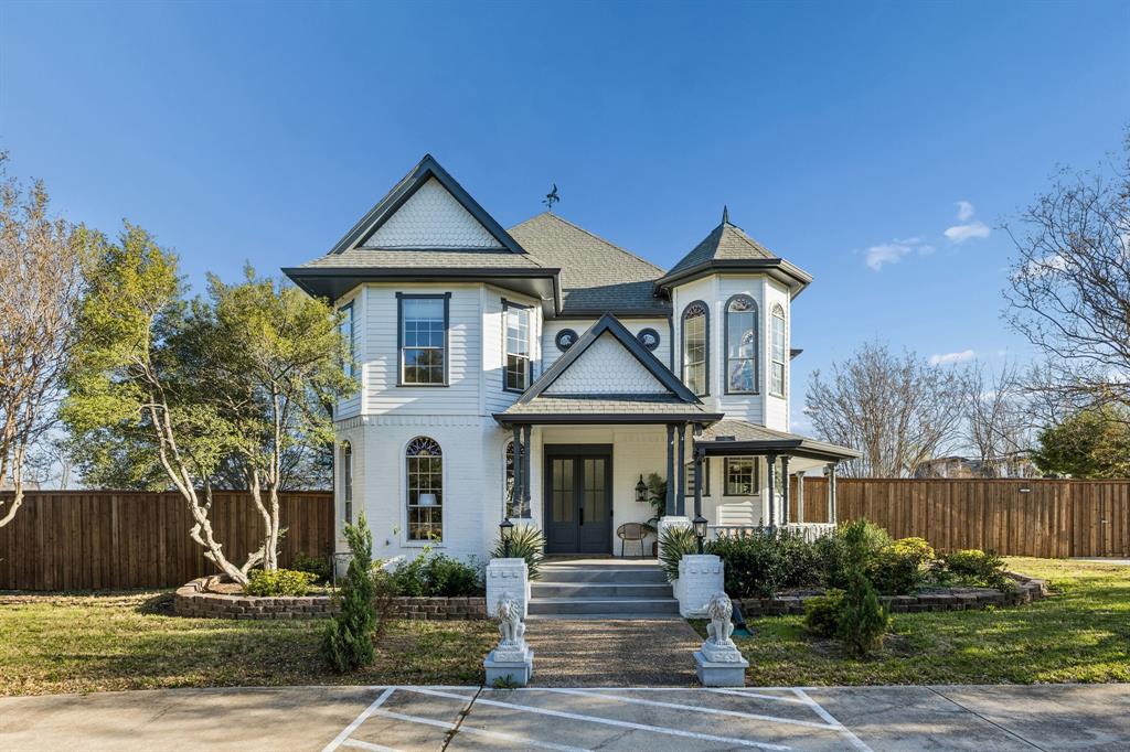 3706 Castle Drive