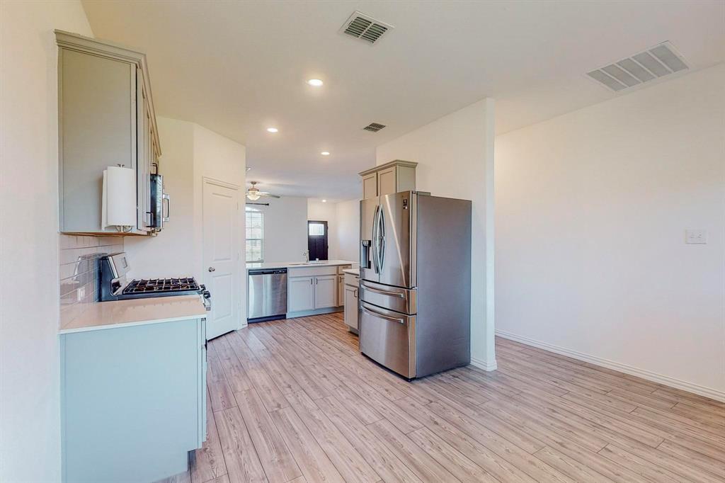 Verandah Ph 3b1 - Residential