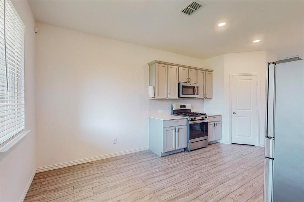 Verandah Ph 3b1 - Residential