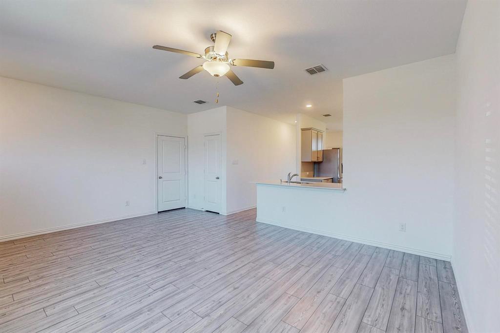 Verandah Ph 3b1 - Residential