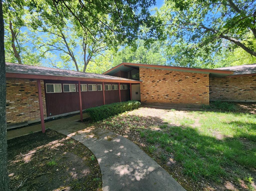 HO4<2001 - Residential