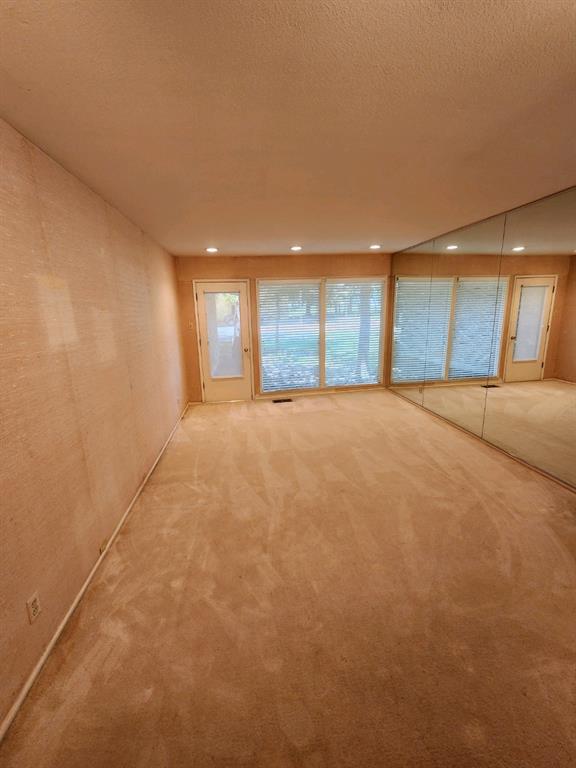 HO4<2001 - Residential