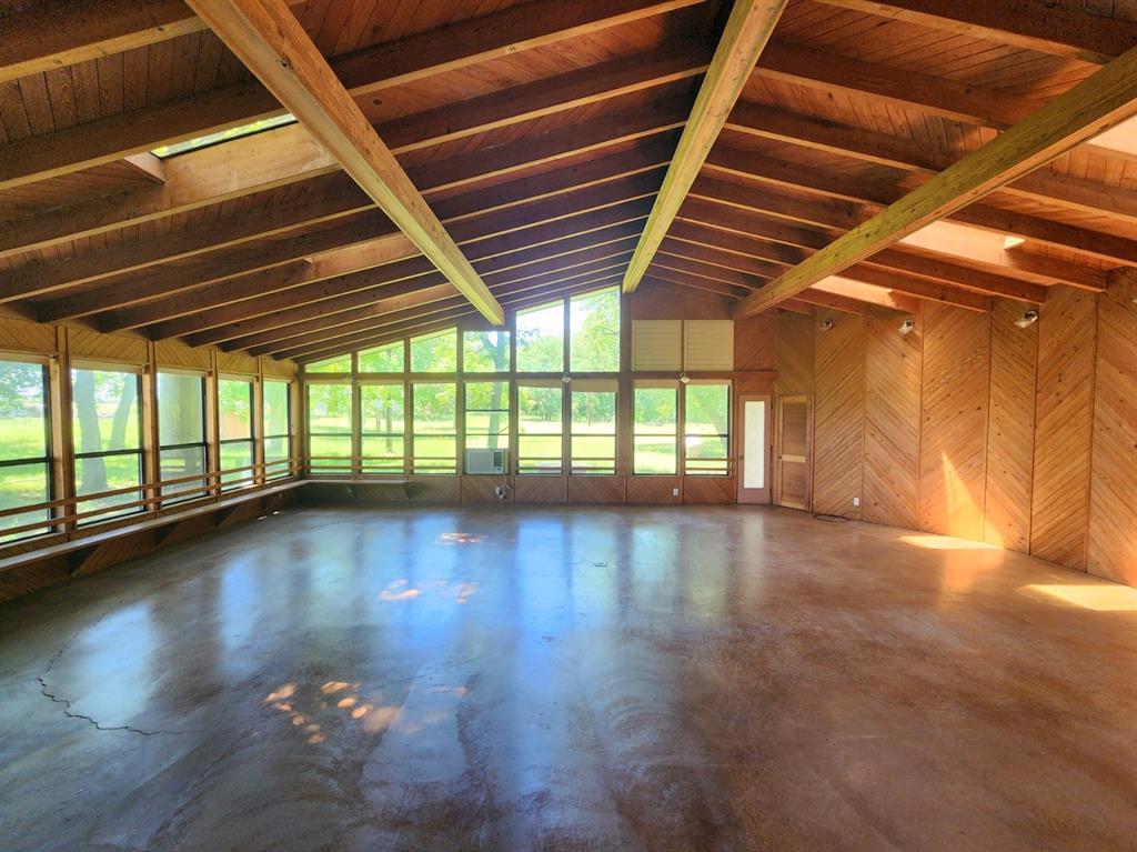 HO4<2001 - Residential