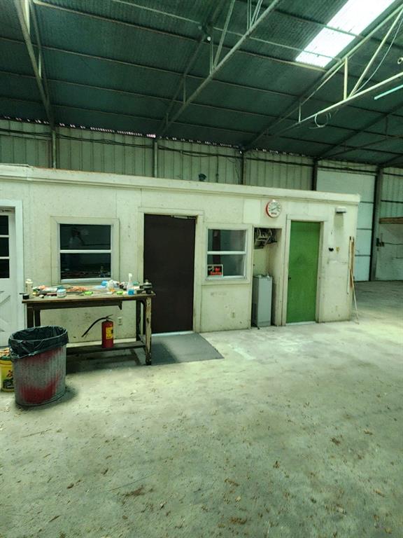 HO4<2001 - Residential