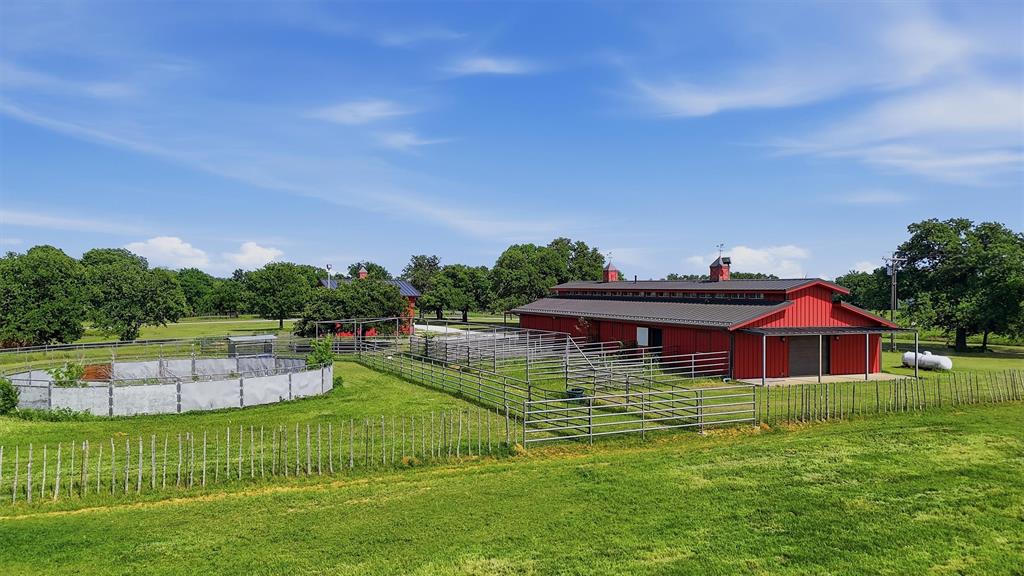 Barnes E - Farm
