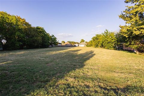 3320 Salmon Street Sachse TX 75048