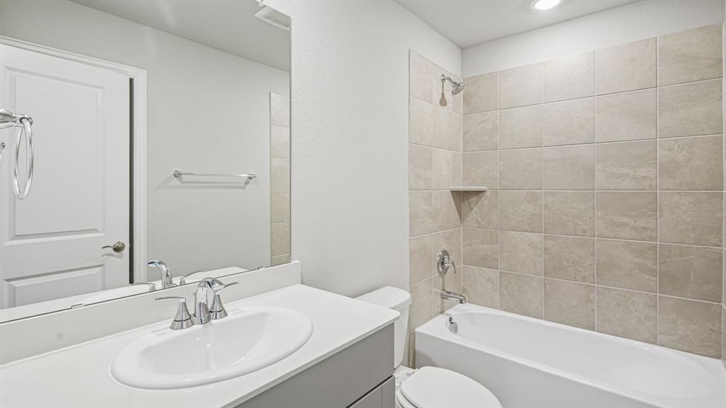 Simpson Crossing - Residential