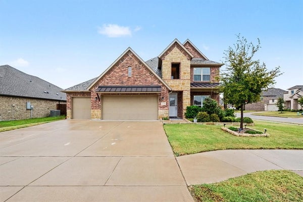 2116 LIRIOPE LN, WAXAHACHIE, TX 75165 - Image 3da7119adadb76a3d7da77bc7a0ba46f/2559963309