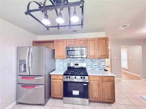 Tiny photo for 4205 Starboard Trail, Rowlett, TX 75088 (MLS # 21341345)