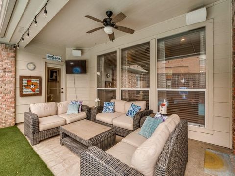 Tiny photo for 2326 Ox Bow Court, Arlington, TX 76006 (MLS # 21341556)