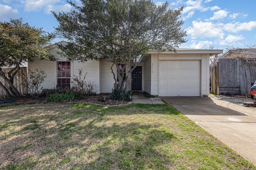 4715 Chowning Circle